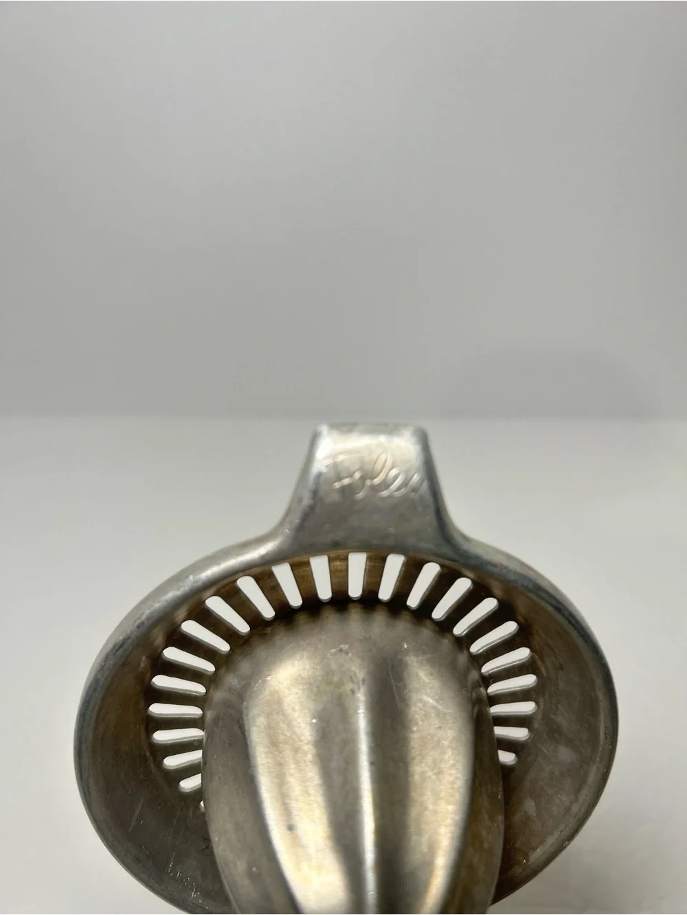 Vintage FOLEY Orange Juice Lemon Citrus Reamer Squeezer Juicer Aluminum Metal